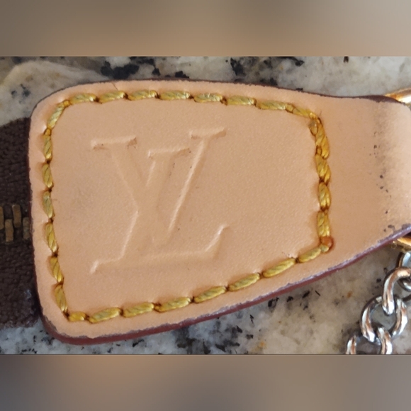 Louis Vuitton Brown Monogram Coin Purse 5.5" X 4.5" - Picture 4 of 10